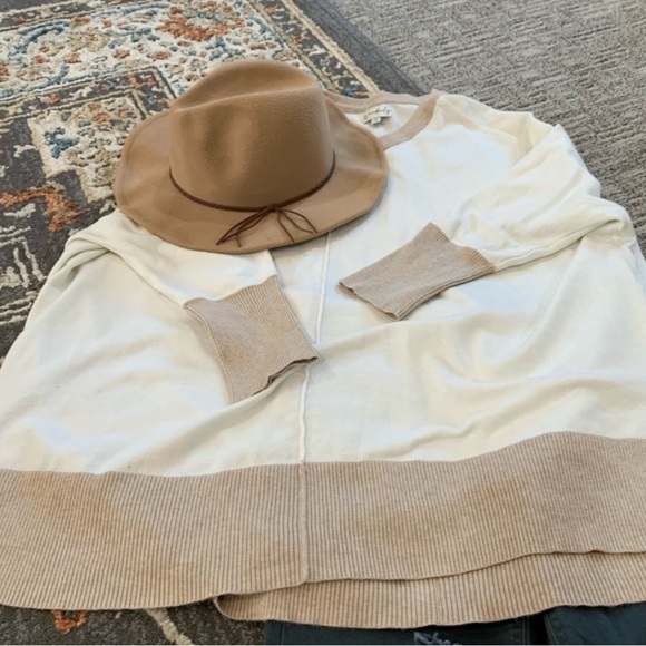 Wonderly, Fly-Away Dolman-Sleeved Stretchy Top, Super Soft,Timeless,Size 1X - Picture 3 of 9